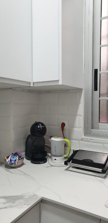 Habitacion En Casa De Familia "Valenciabonita" エクステリア 写真