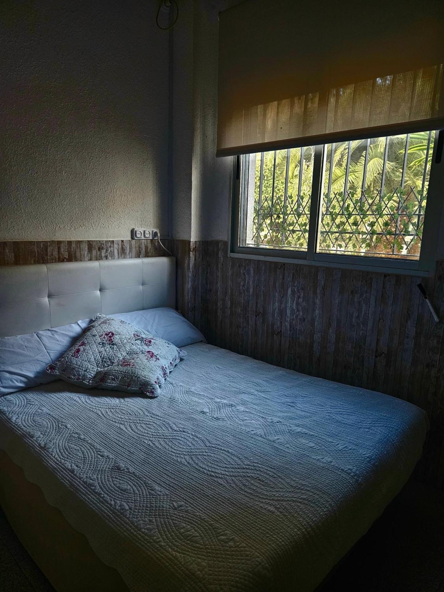 Habitacion En Casa De Familia "Valenciabonita" エクステリア 写真